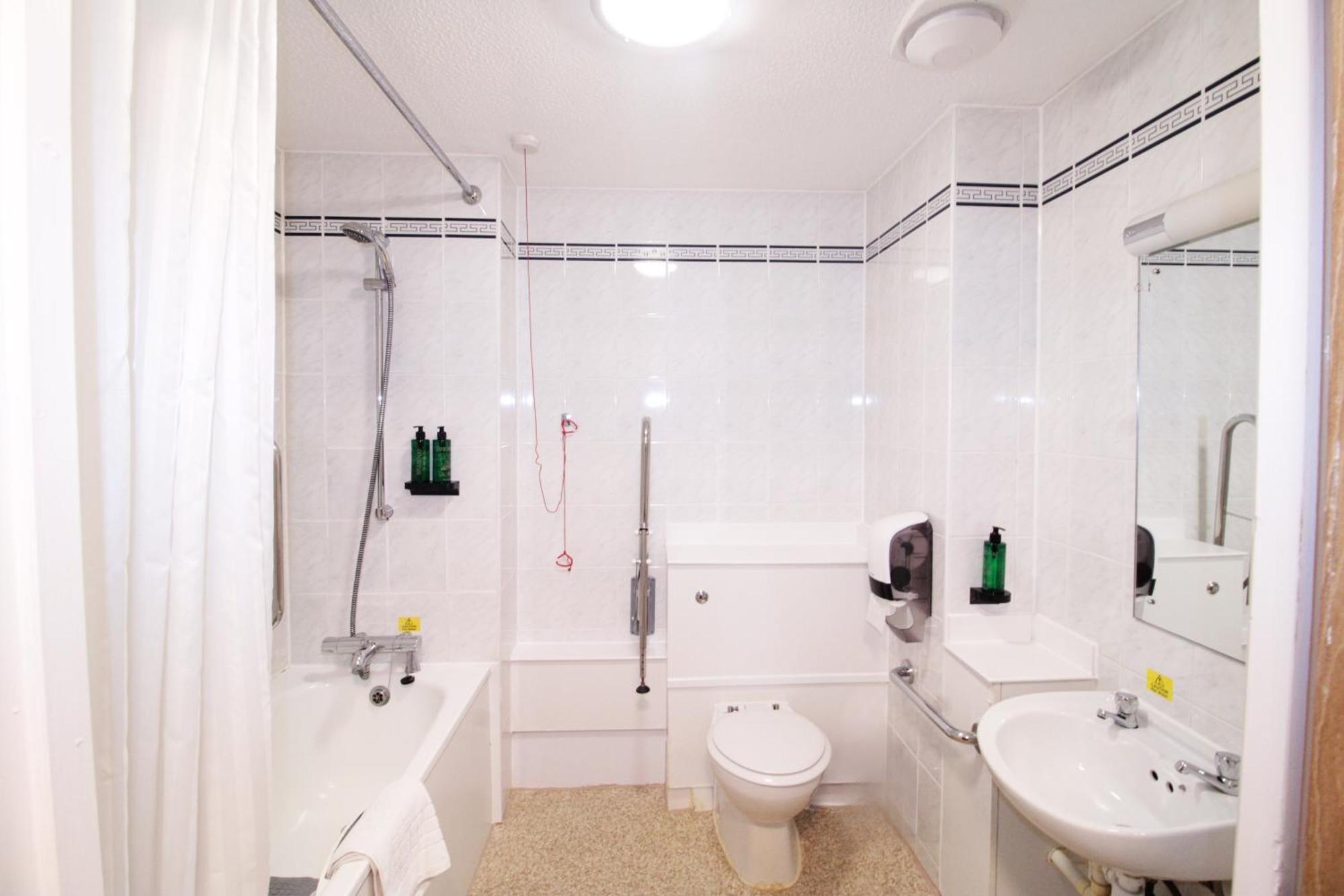 Orchid Epsom; Sure Hotel Collection By Best Western Exterior foto